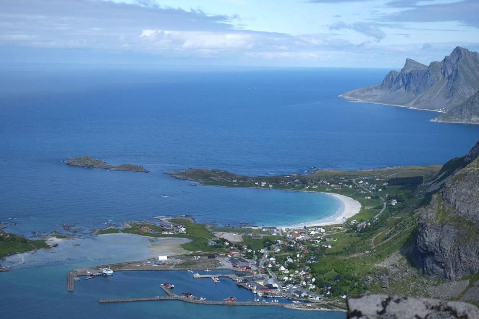 Minkfarmen, Spacious Seaside Cabin With Scenic View Ramberg Extérieur photo